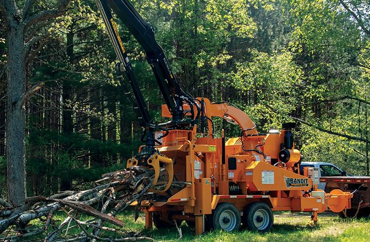 Browse Specs and more for the INTIMIDATOR™ 21XP Towable Hand-Fed Chipper - Bobcat of the Rockies