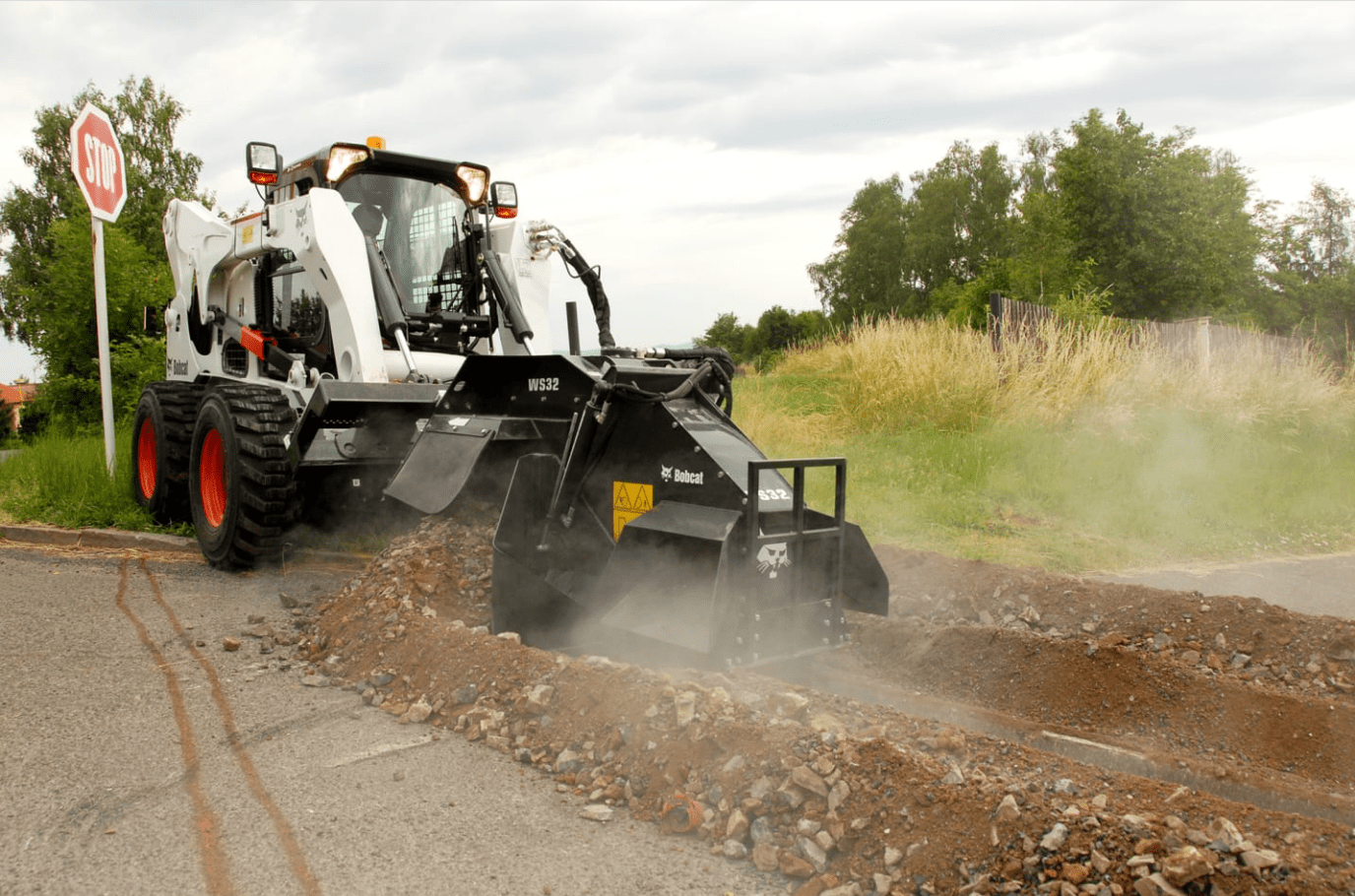 Browse Specs and more for the S850 Skid-Steer Loader - Bobcat of the Rockies