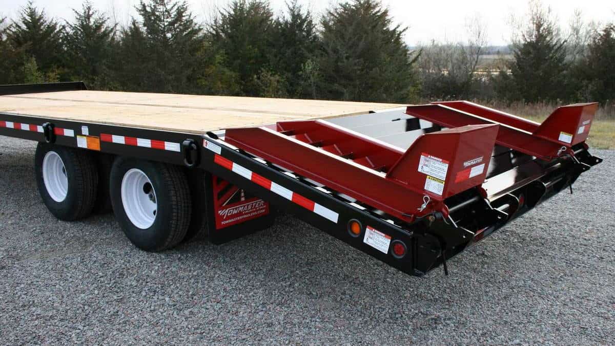 Browse Specs and more for the T-20 | 20LP | 24 | 24LP Deck Over Trailer - Bobcat of the Rockies