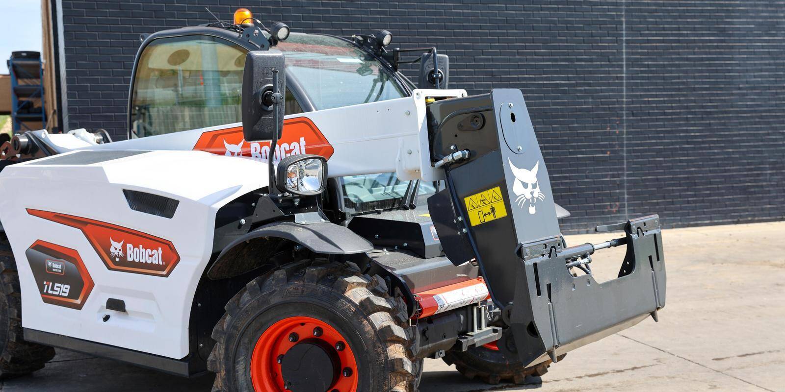 Genie 5519 vs Bobcat TL519: Which Compact Telehandler is Right for