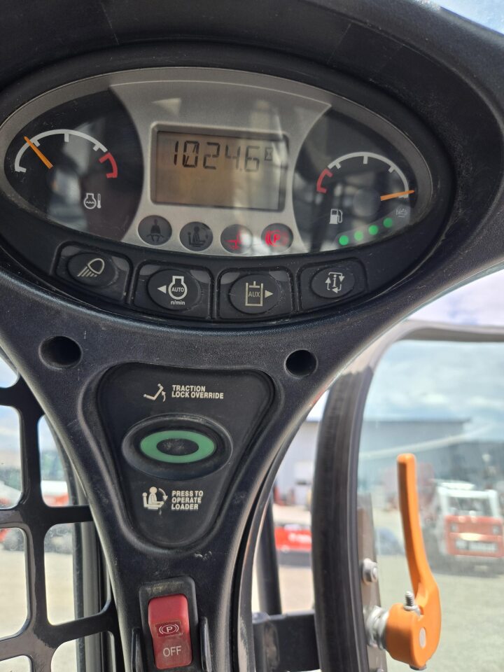 Buy a Used 2022 S770-R BOBCAT SKID-STEER LOADER - Bobcat of the Rockies
