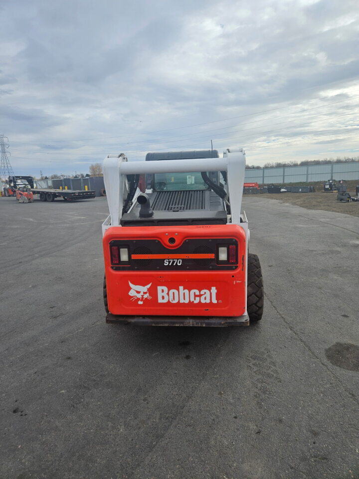Buy a Used 2022 S770-R BOBCAT SKID-STEER LOADER - Bobcat of the Rockies