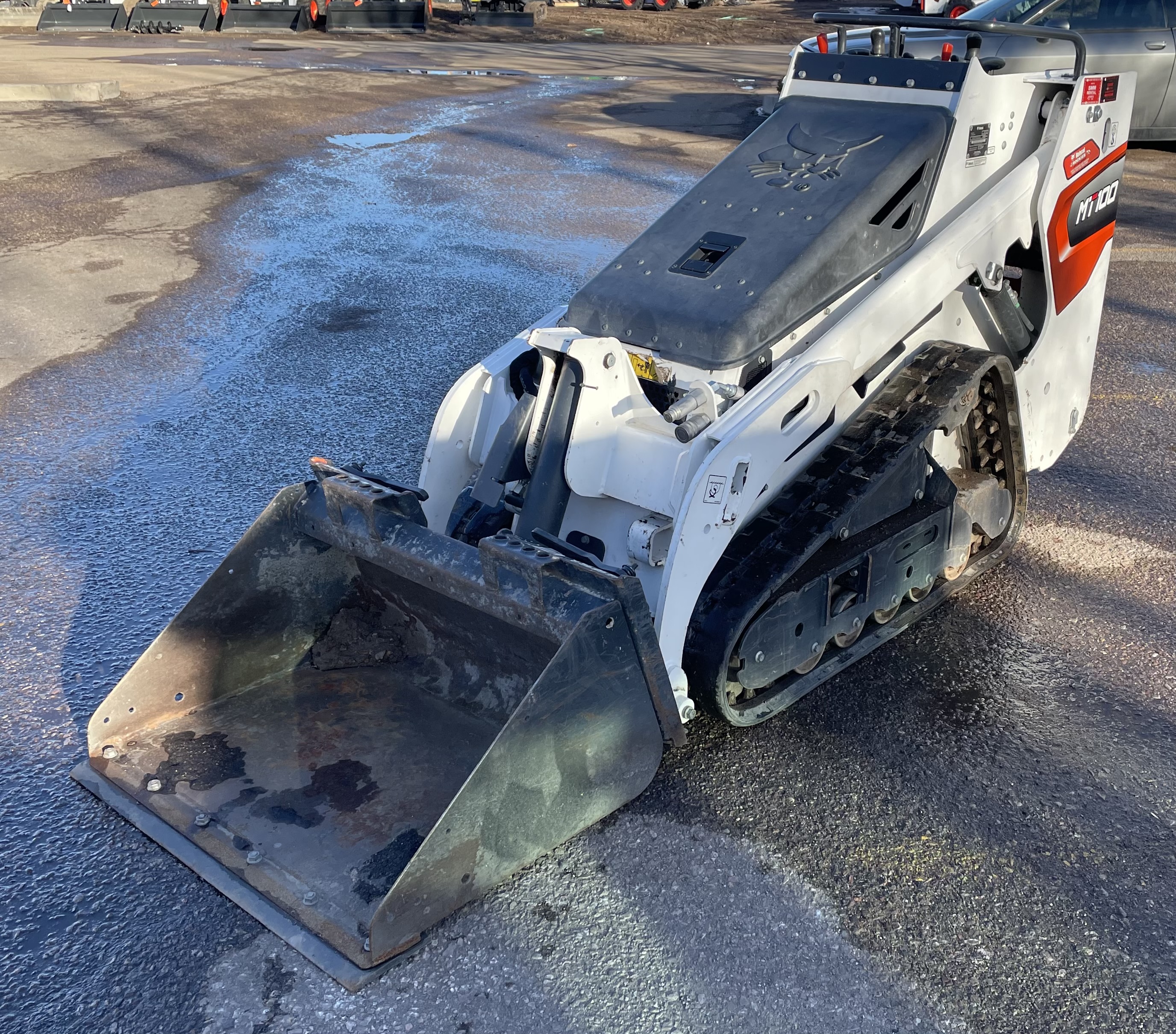 Buy a Used 2023 MT100-R MINI TRACK LOADER - Bobcat of the Rockies