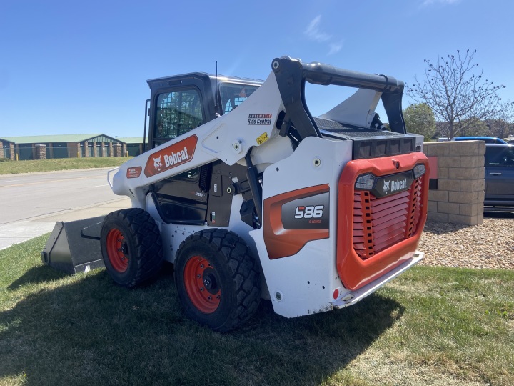 Buy a Used 2023 S86-U BOBCAT SKID STEER LOADER - Bobcat of the Rockies